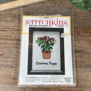 Vintage 1976 Stitchkins Christmas Peppers #2610 Kit, New in Package